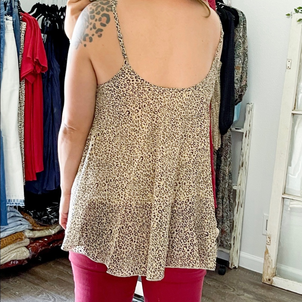 Micro Leopard Tank Top - Picture 2 of 5